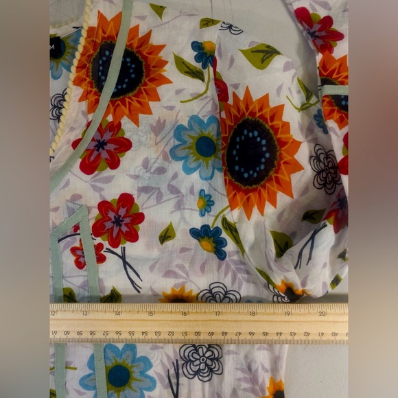 Boho Floral Bell Sleeve Tunic Blouse Medium – Sunflower Print - Picture 6 of 7